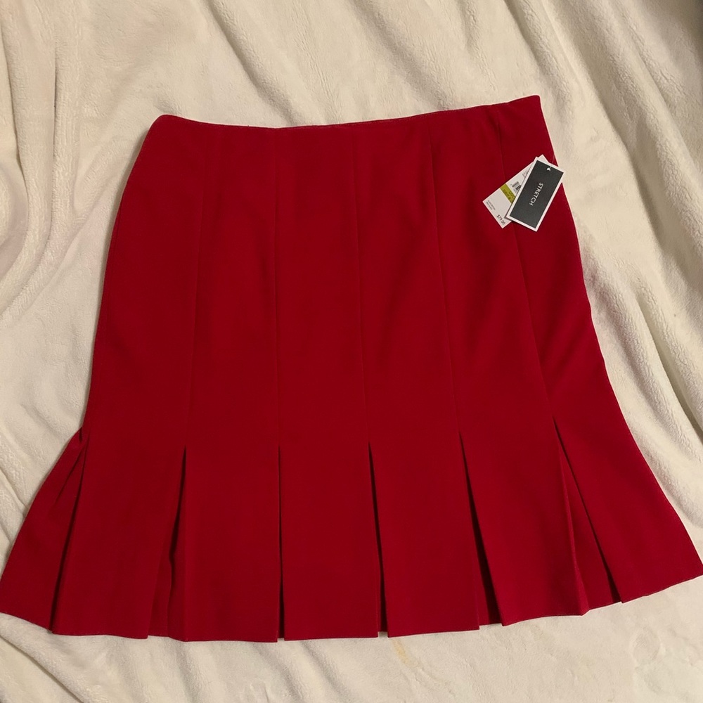 NWT NINE WEST PLEATED SKIRT